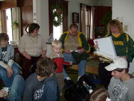 Schroeder Christmas 2007 032